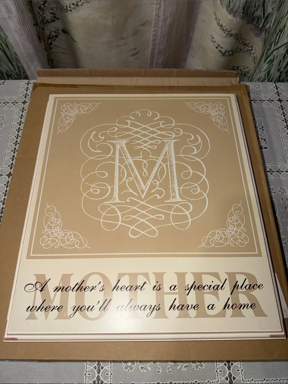 Home Interiors Beige and White 'M' Mother Wall Plaque